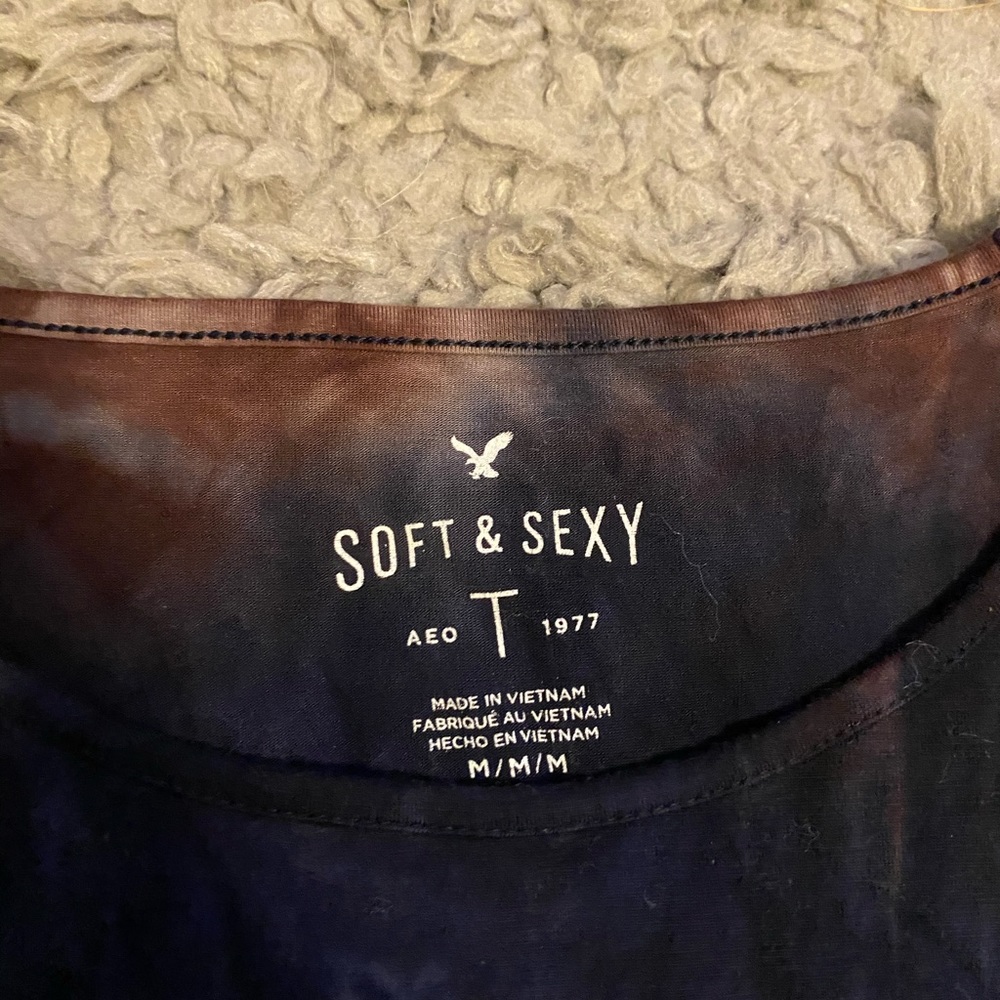 American Eagle top